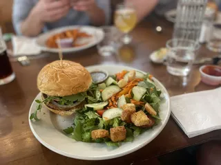 Eddyline Brewery & Pub