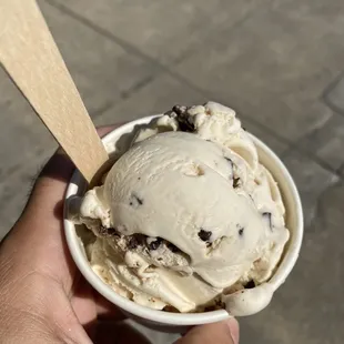 Butterscotch with chocolate chunks was delicious!!