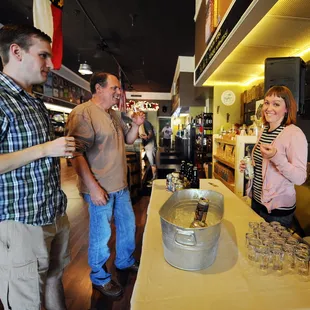 We offer several featured brewery pint nights and tastings each month.