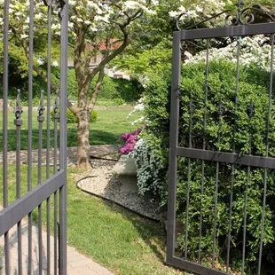 Beautiful &amp; Private