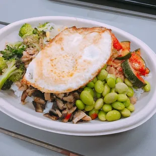 Be bowl - jasmine rice, chicken bulgogi, edamame, broccoli, shiitake mushrooms, cucumber kimchi and bean sprouts + fried egg
