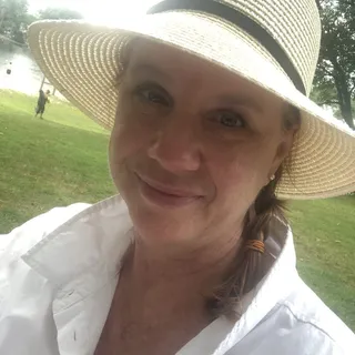Martie P.