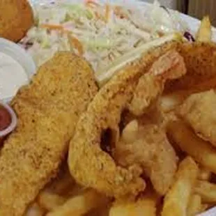 The friday get down dinner Fish and Shrimp platter. Fish Shrimp fries cole slaw cake hush puppies butter toast..... And Love
