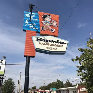 a sign for a restaurant