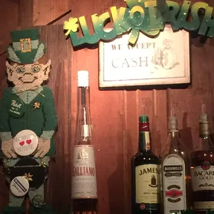 They accept ONLY cash. Lol.