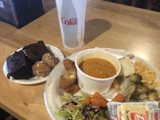 Emzara's Buffet