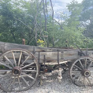 Cute stagecoach in back.