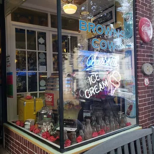 Moosetracks is marvelous!