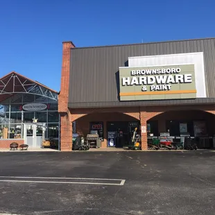 Behind the Dairy Queen in Prospect.