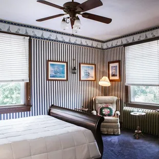 The Nautical Room. Queen room with Fireplace, Vizio Smart TV and private bath.