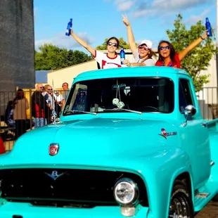 Best Bar And Restaurant in town!