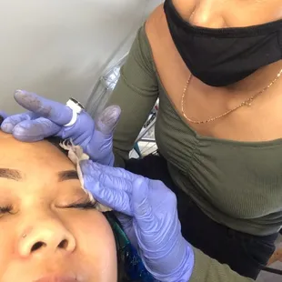 Client selfie with the brow wiz herself
