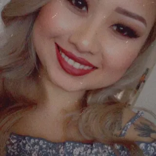 Mai L.