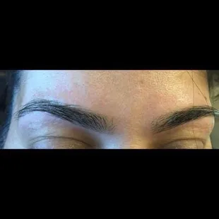Eyebrows by Raji