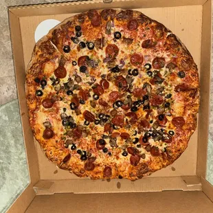 Supreme pizza (the canal)