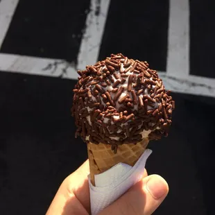 Strawberry with choc sprinkles