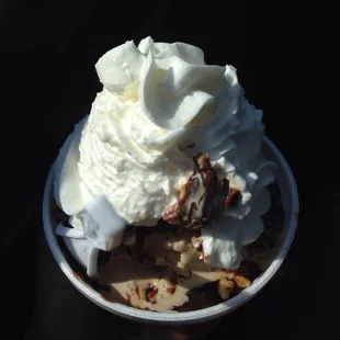 Hot fudge sundae with Kahlua ice cream....excellent