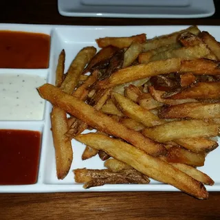 Bru Fries / Chili Cheese Fries