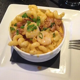 Roasted Jalapeno Mac and Cheese
