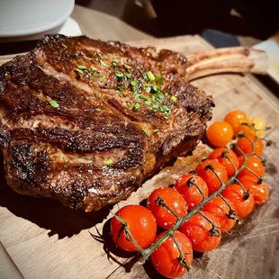 Tomahawk $125