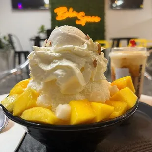 Mango Bingsoo