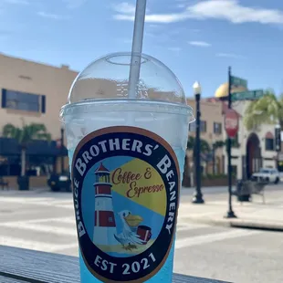 Medium Skinny Blue Lotus, a perfect afternoon pick-me-up to get me through Monday!