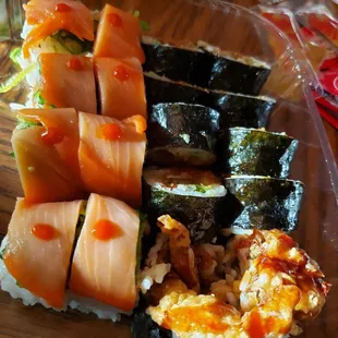 Sakura Left-Raven Right