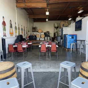 Large indoor/outdoor seating area!