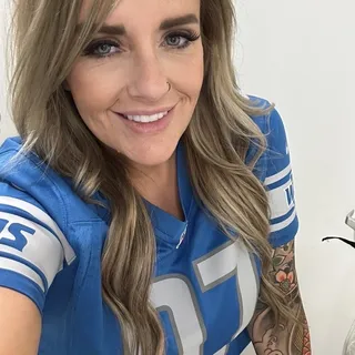 Tracie H.