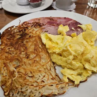 Scrambled eggs, ham, hash browns