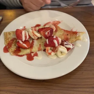 Strawberry Banana Crepe