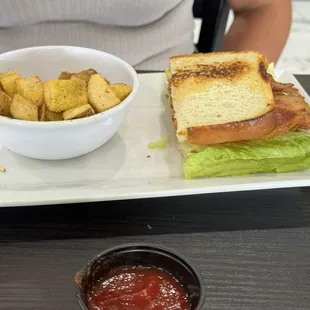 BLT