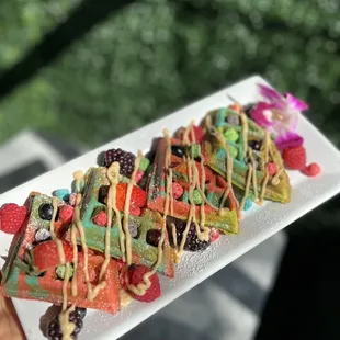 CRUNCH BERRY WAFFLES