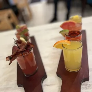 Bloody flight/mimosa flight