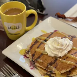 Lemon berry pancakes