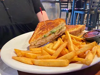 Tony's Firehouse Grill and Pizza