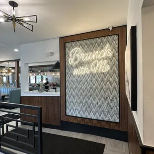 ramen and noodles, interior