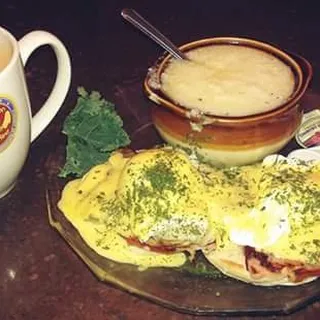 Brunchery Benedict