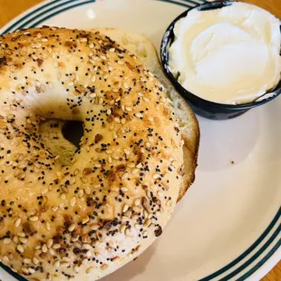 a bagel and cream