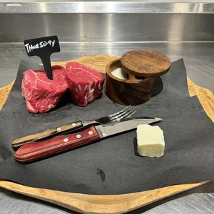 food, sushi, sashimi, sushi and sashimi