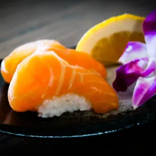 Salmon sushi