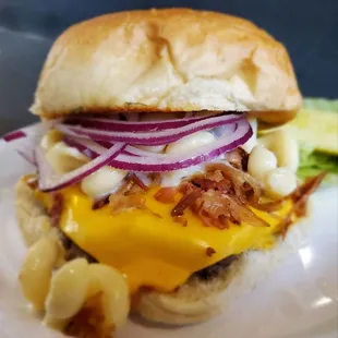 Mac and Cheese Burger... so delicious!!!