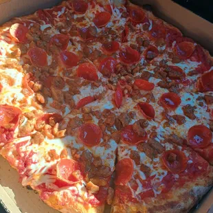 16" pepperoni and sausage