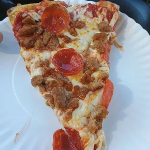 Slice of the 16" pepperoni and sausage