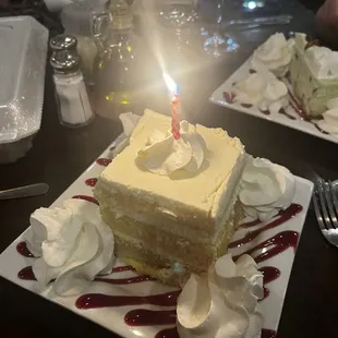 Limoncello Cake