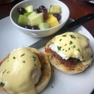 Pulled Bacon Benedict