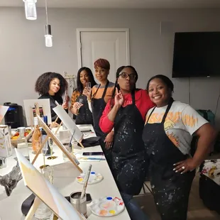 Sip and Paint Party Las Vegas Entertainment