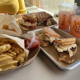 WAFFLE-CUT FRIES