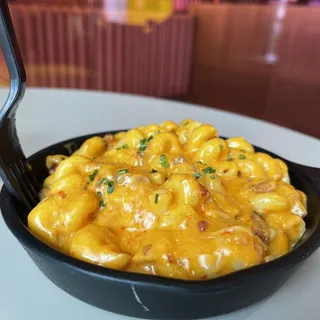 ANGRY MAC & CHEESE (Reg)
