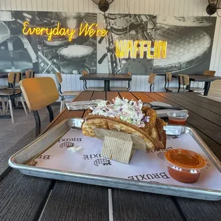 THE CRISPY CHICKEN SANDWICH